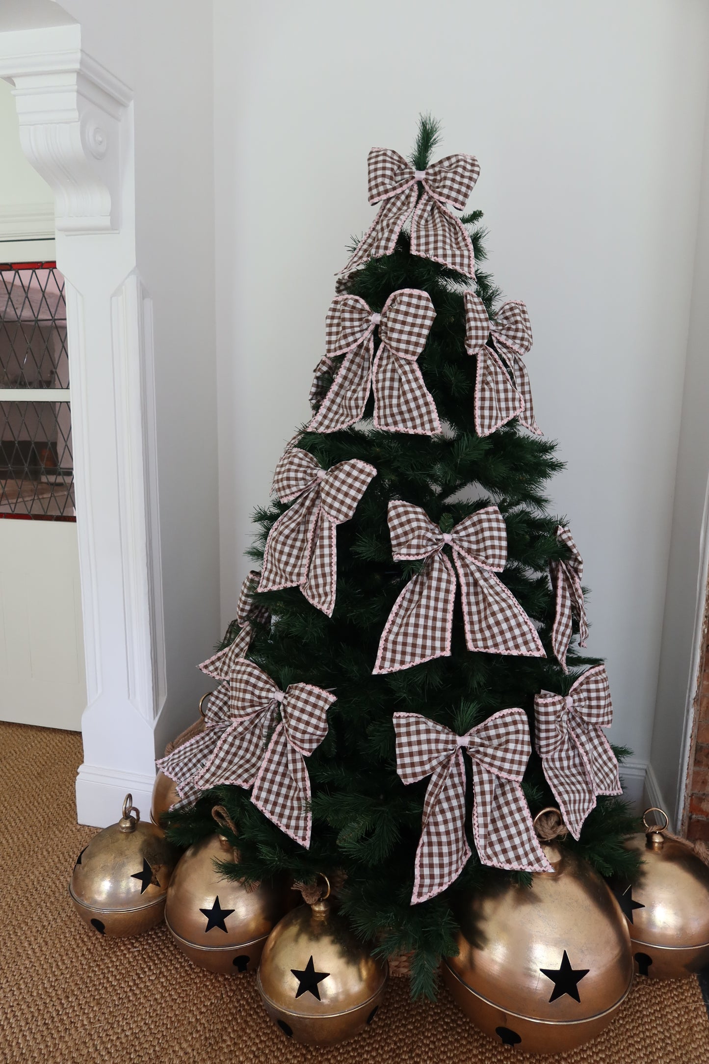 Chocolate gingham bow